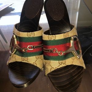Gucci clogs